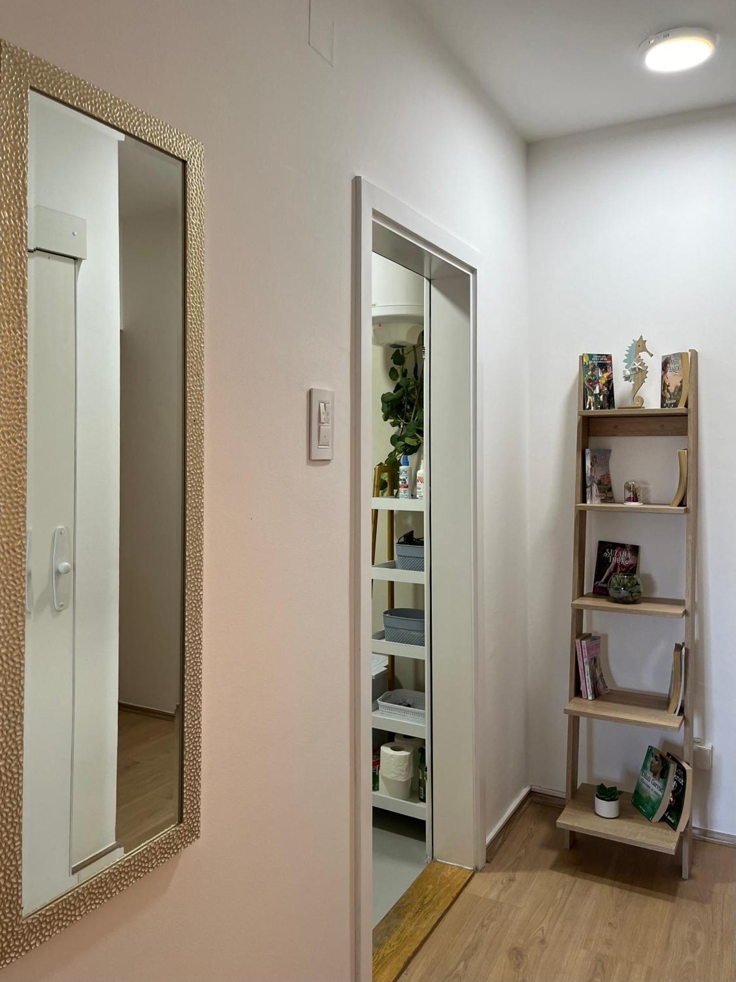 Apartment Vera With Free Garage Νόβι Σαντ Εξωτερικό φωτογραφία